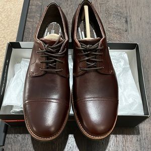 NEW! Rockport Men’s Brown Oxford Toe Cap Shoes. Size 10M
